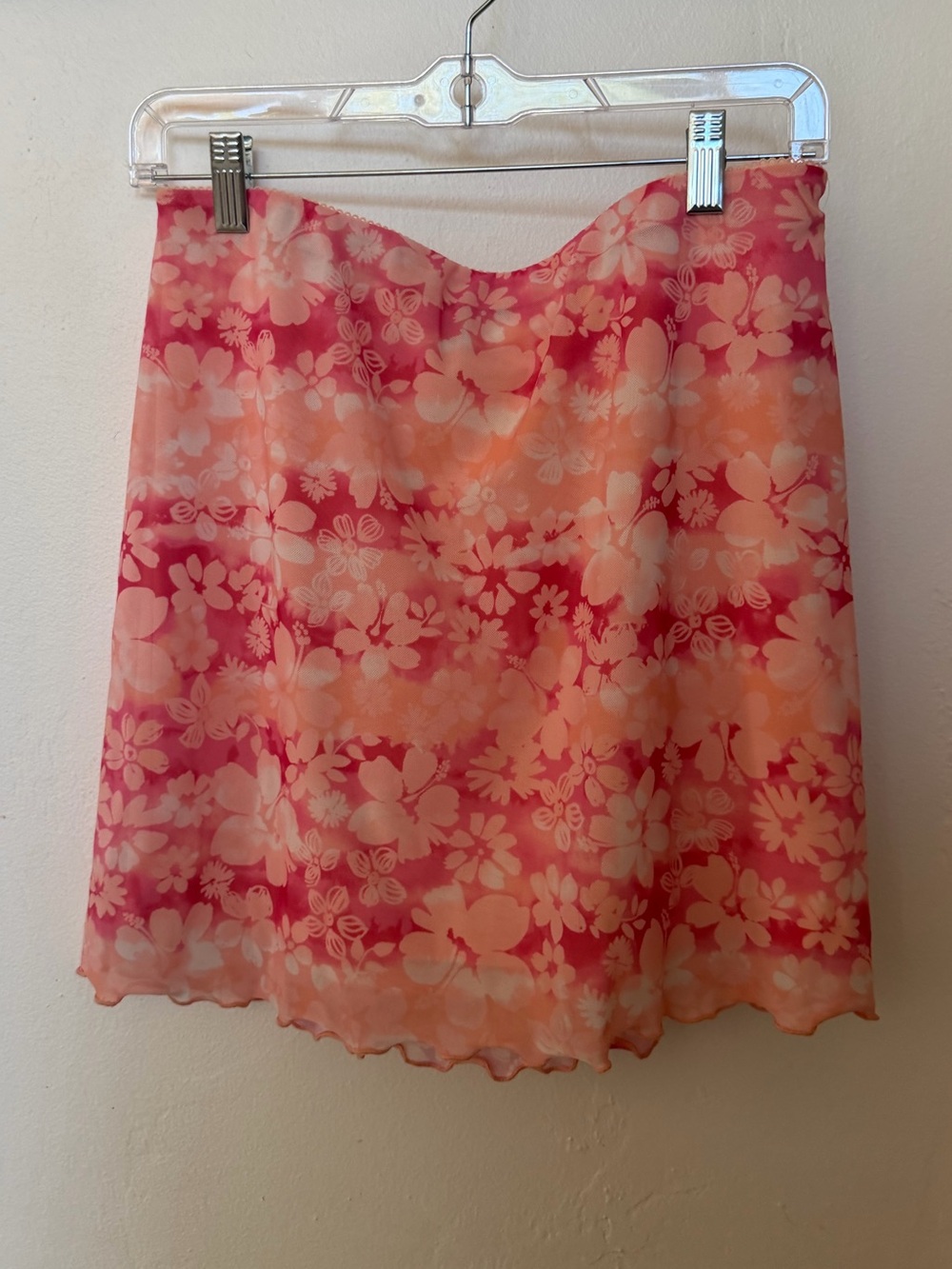 Y2K Forever 21 Pink and Peach Floral Mini Skirt